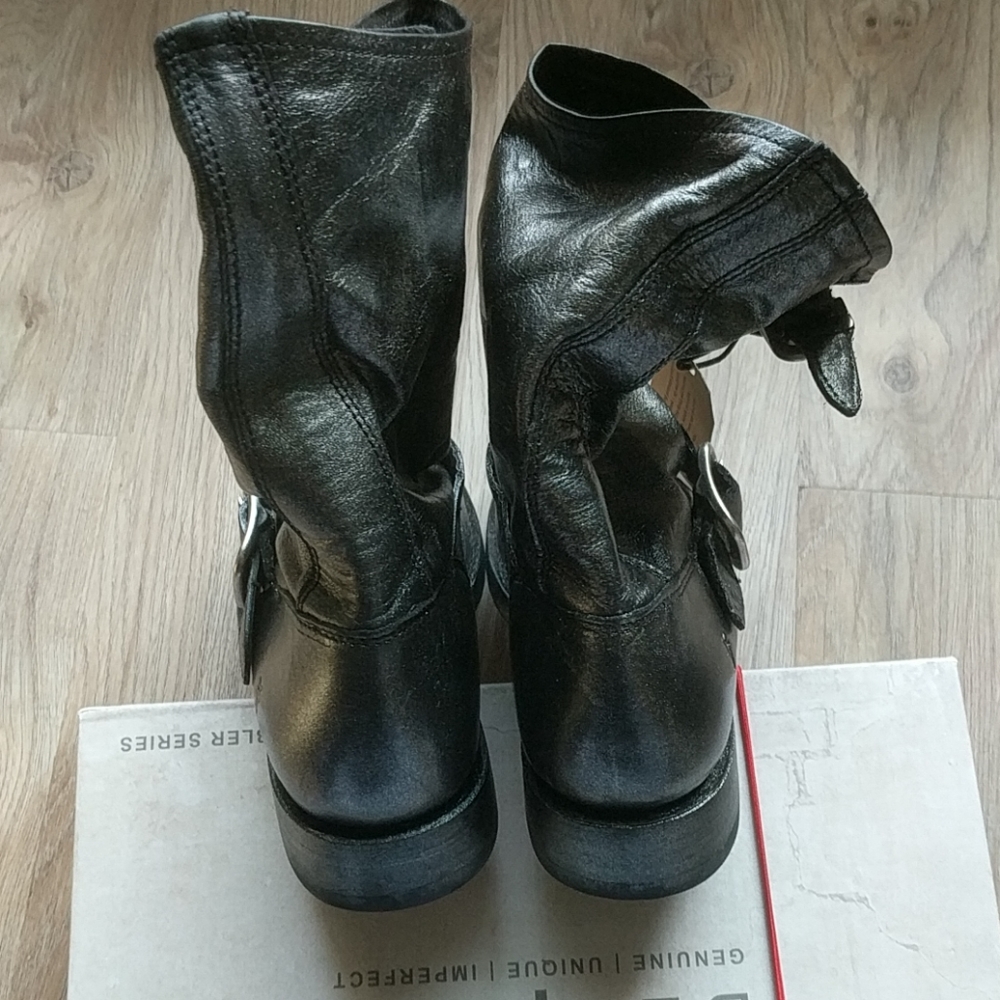 Frye Veronica Short Slouch Boots Metallic Black - Picture 6 of 8